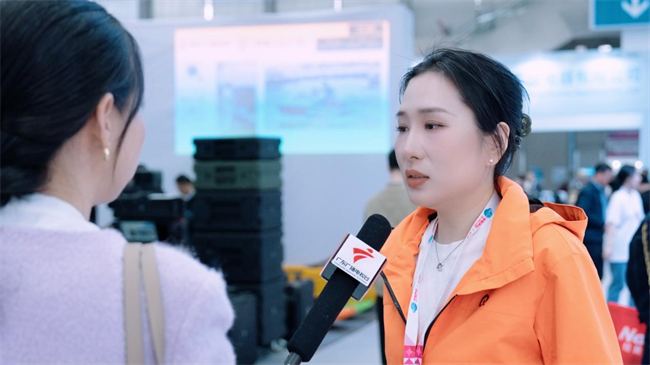 日轻行者首秀引燃户外美学新潮！九游会j9登录COSP开展首(图3)